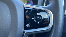 Volvo XC60 2.0 T8 [455] RC PHEV Ultimate Dark 5dr AWD Gtron Estate